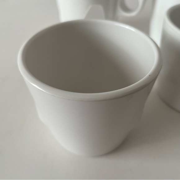 Dallas Ware White Melamine Cups Stackable Set of 4 - Picture 12 of 13